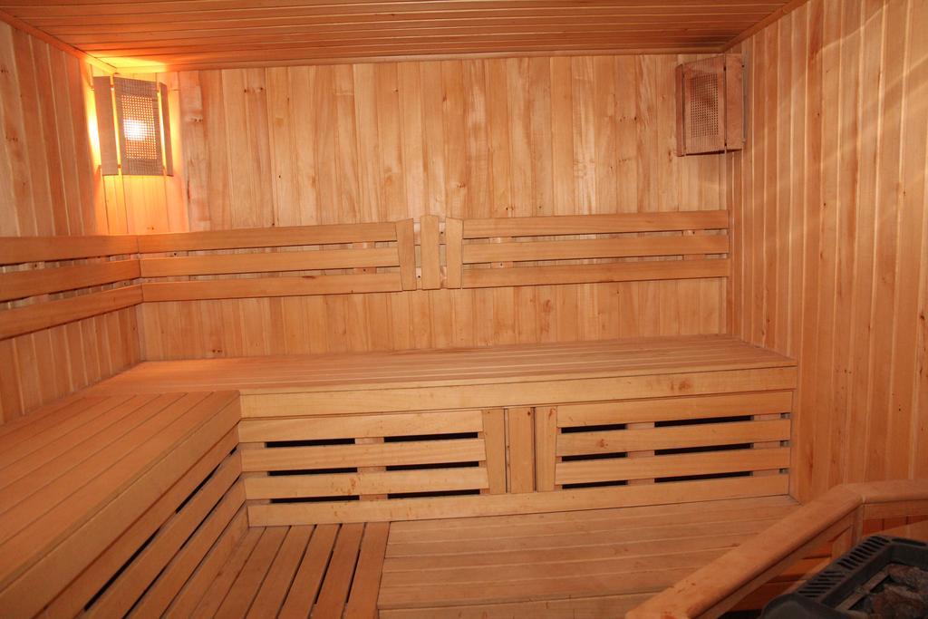 Kleopatra Vip Hotel Kamieniec Podolski Zewnętrze zdjęcie